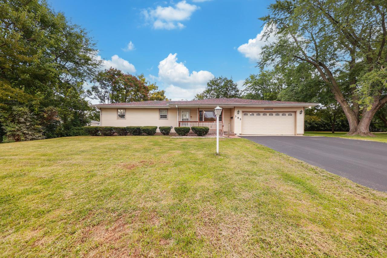 385 S Kankakee St., Coal City, IL 60416