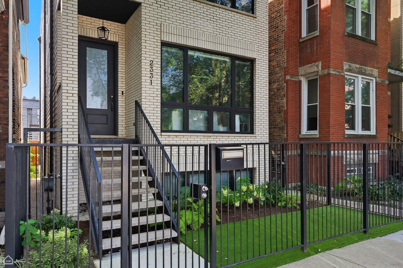 2331 W Montana St., Chicago, IL 60647