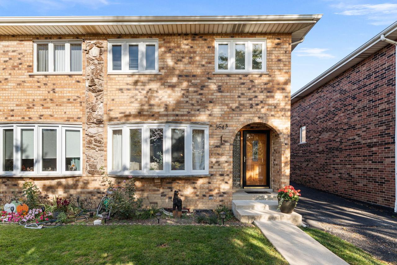 3643 N Pacific Ave., Chicago, IL 60634
