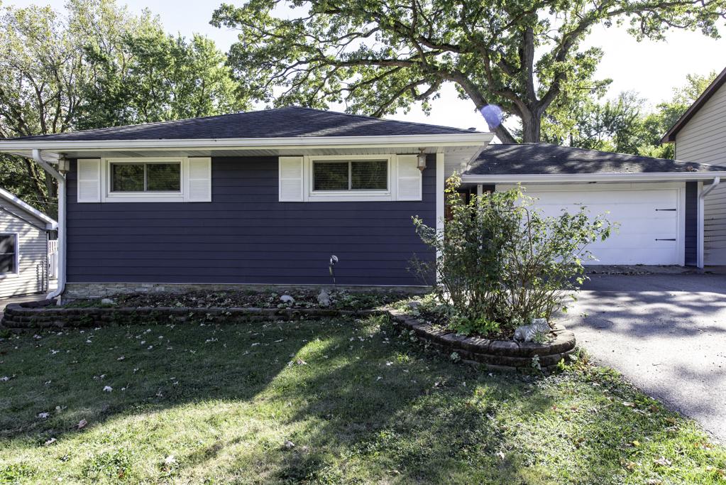 18225 W Lindenwood Dr., Grayslake, IL 60030