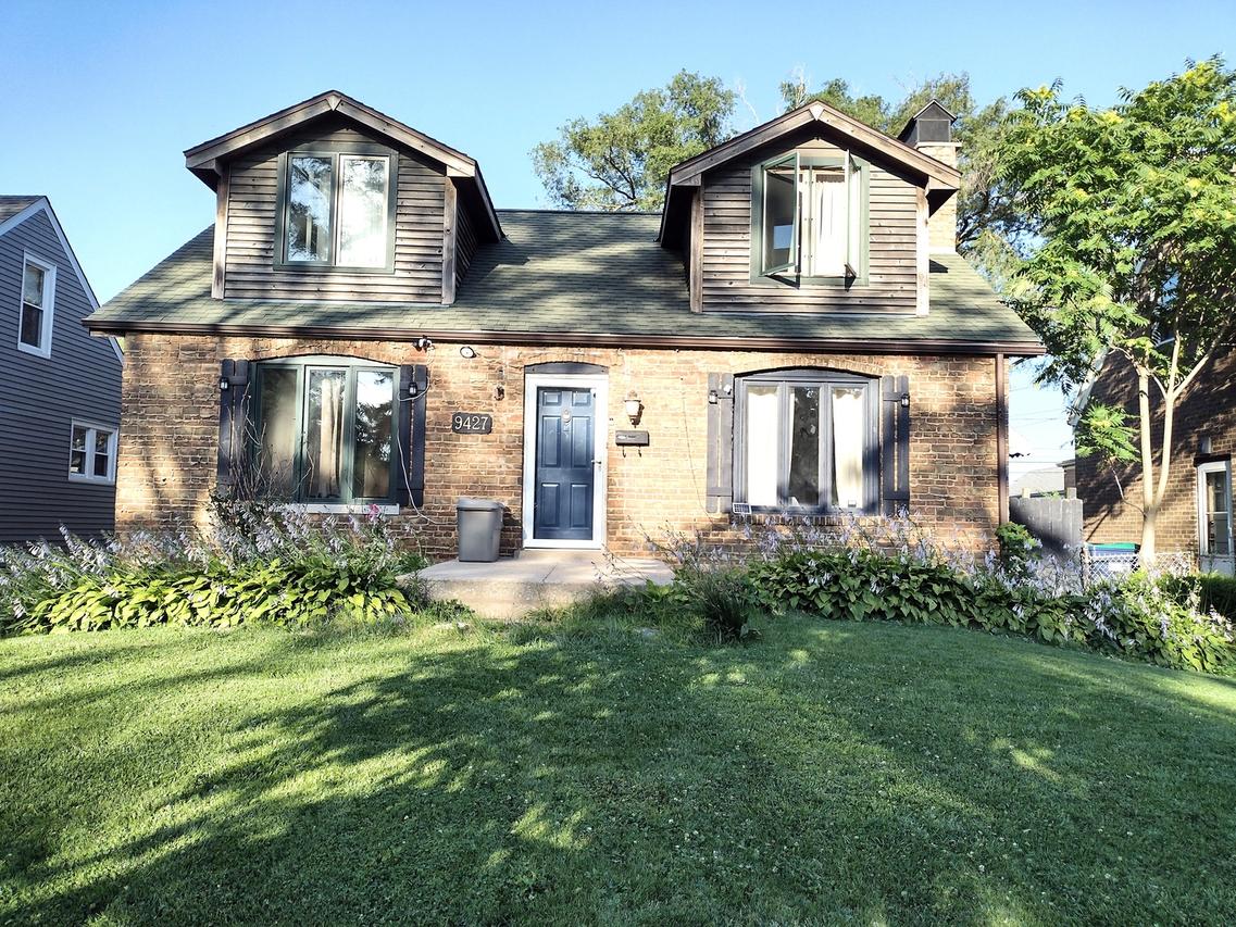 9427 S Saint Louis Ave., Evergreen Park, IL 60805