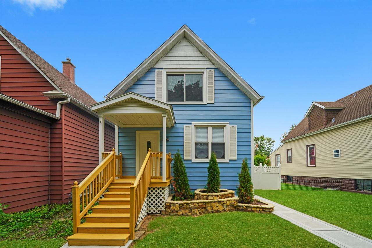 2633 S 60th Ct., Cicero, IL 60804