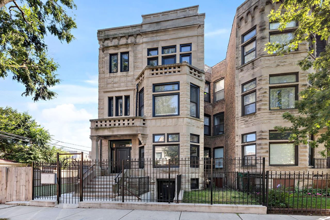 443 E 45th Pl. #1, Chicago, IL 60653