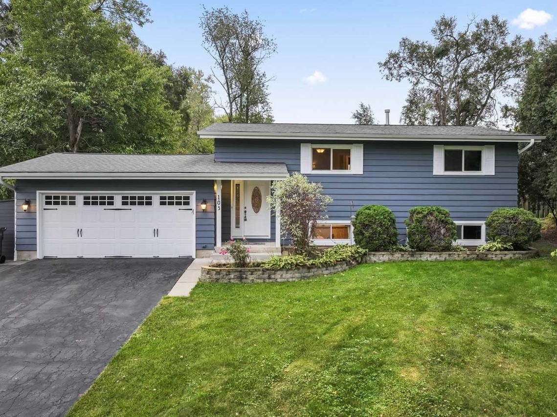 103 S Seebert St., Cary, IL 60013