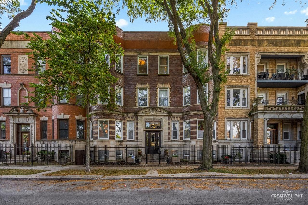 4351 S Greenwood Ave. #3N, Chicago, IL 60653