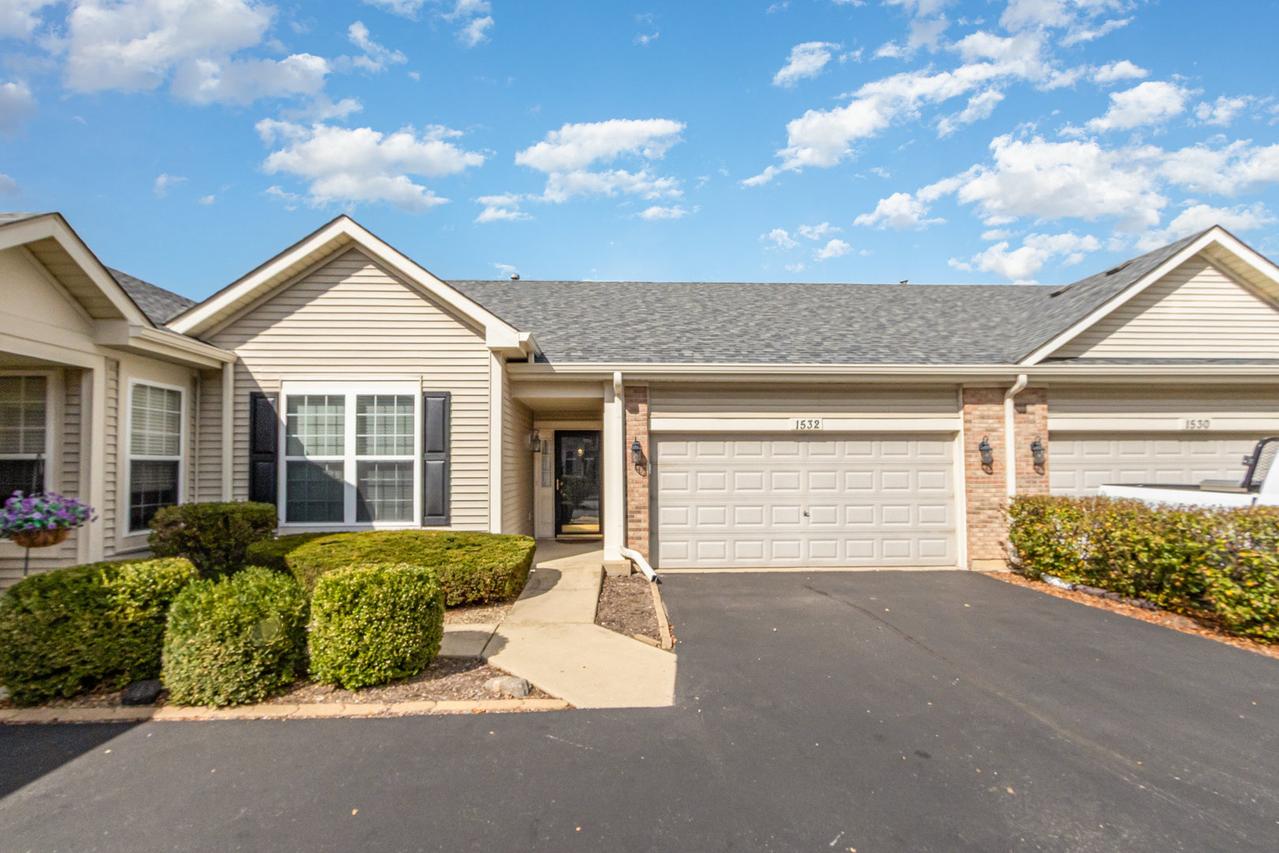 1532 W Cadillac Cir., Romeoville, IL 60446
