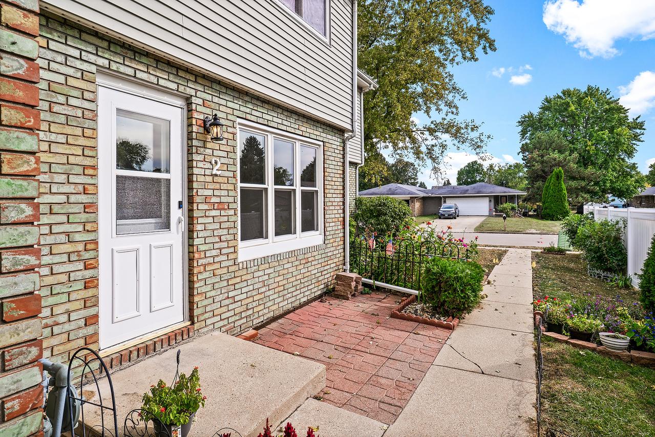 1402 Keller Rd., Normal, IL 61761