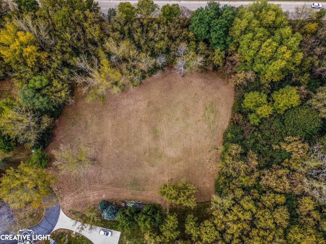 6421 Collier Cir., Long Grove, IL 60047