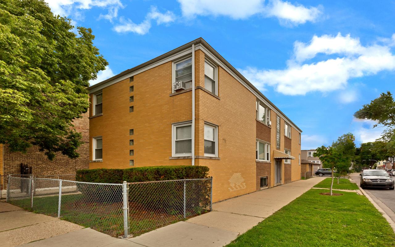 5950 W Schubert Ave., Chicago, IL 60639
