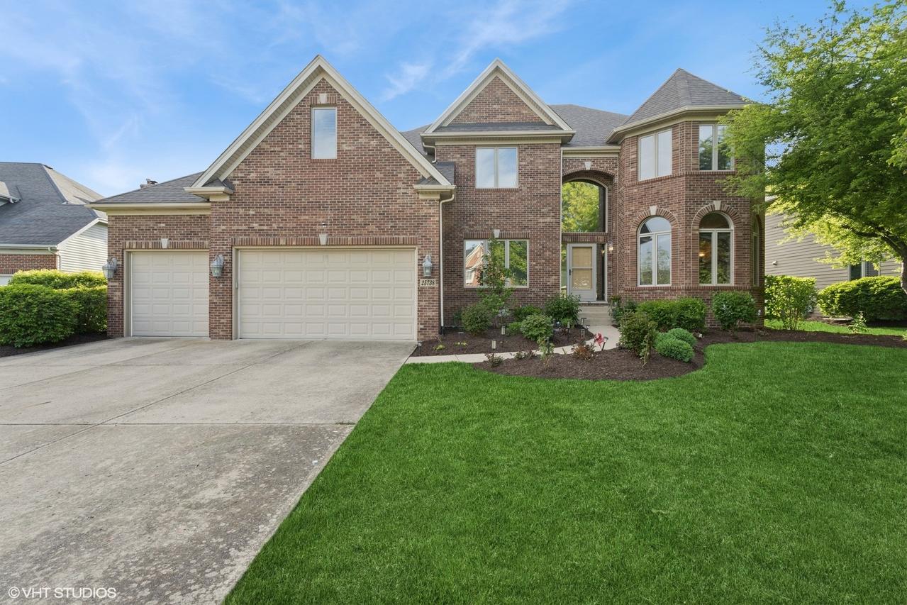 25738 Sunnymere Dr., Plainfield, IL 60585