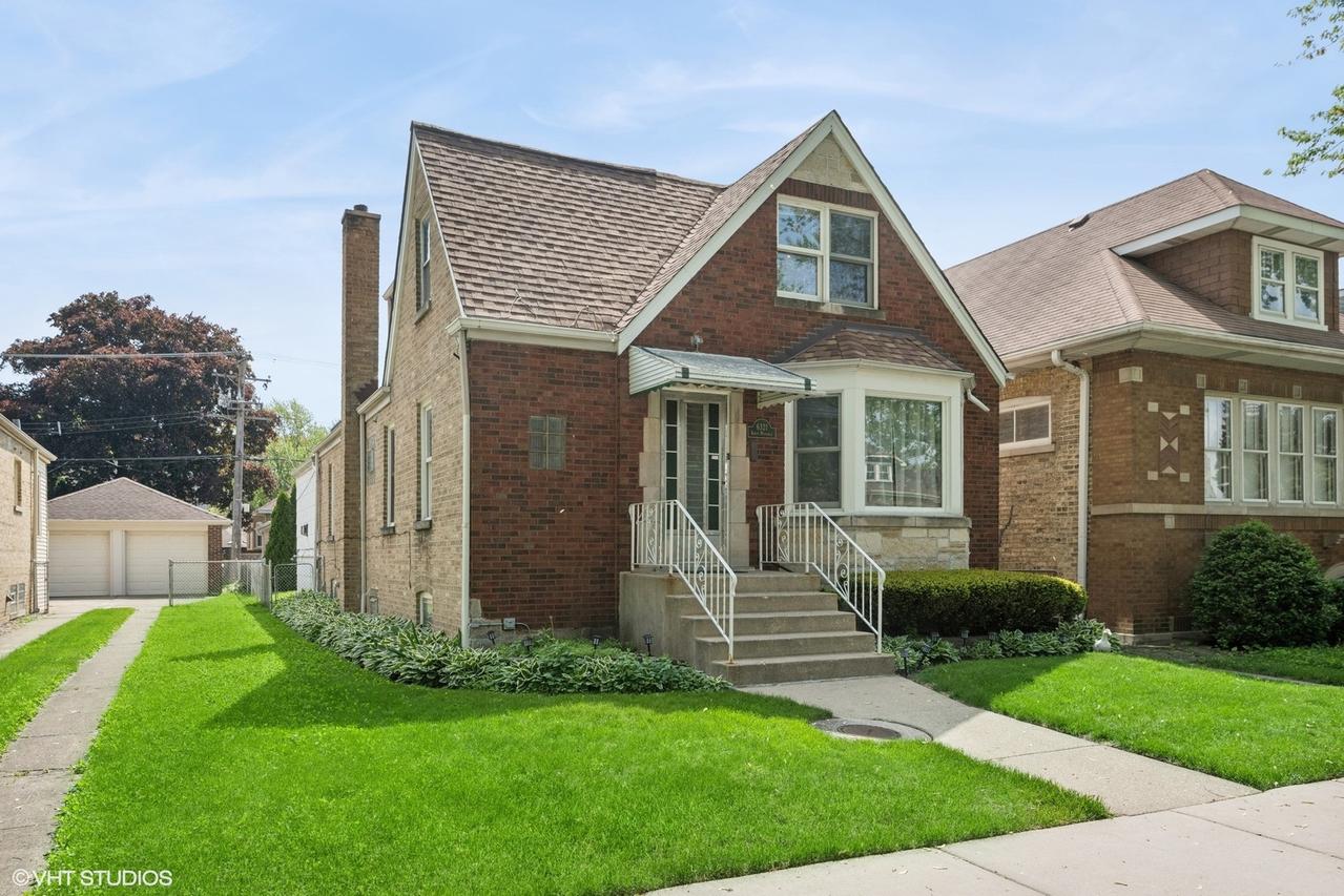 6321 N Merrimac Ave., Chicago, IL 60646