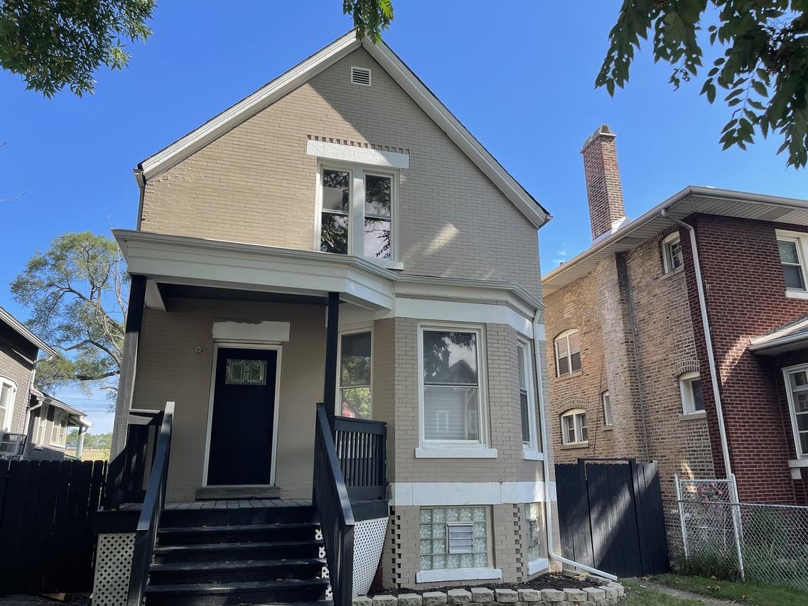 7317 S Maryland Ave., Chicago, IL 60619