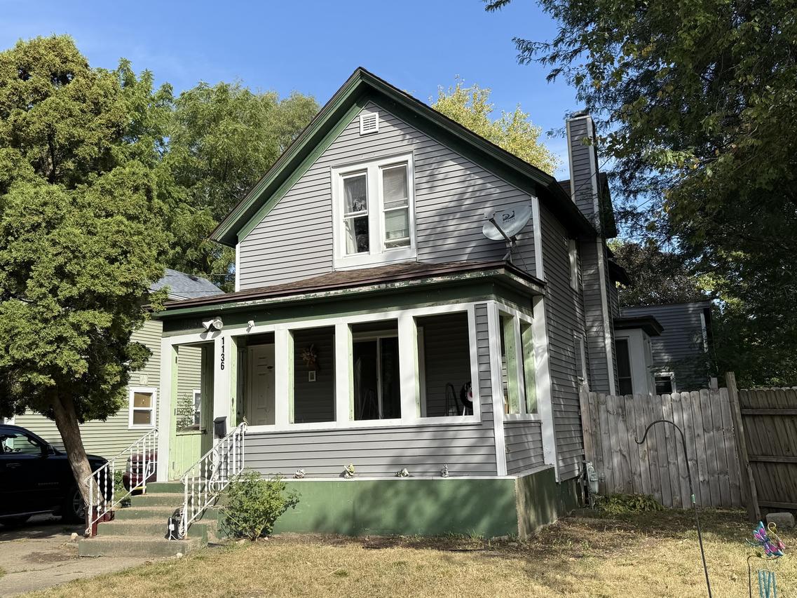 1136 Jackson St., Rockford, IL 61107