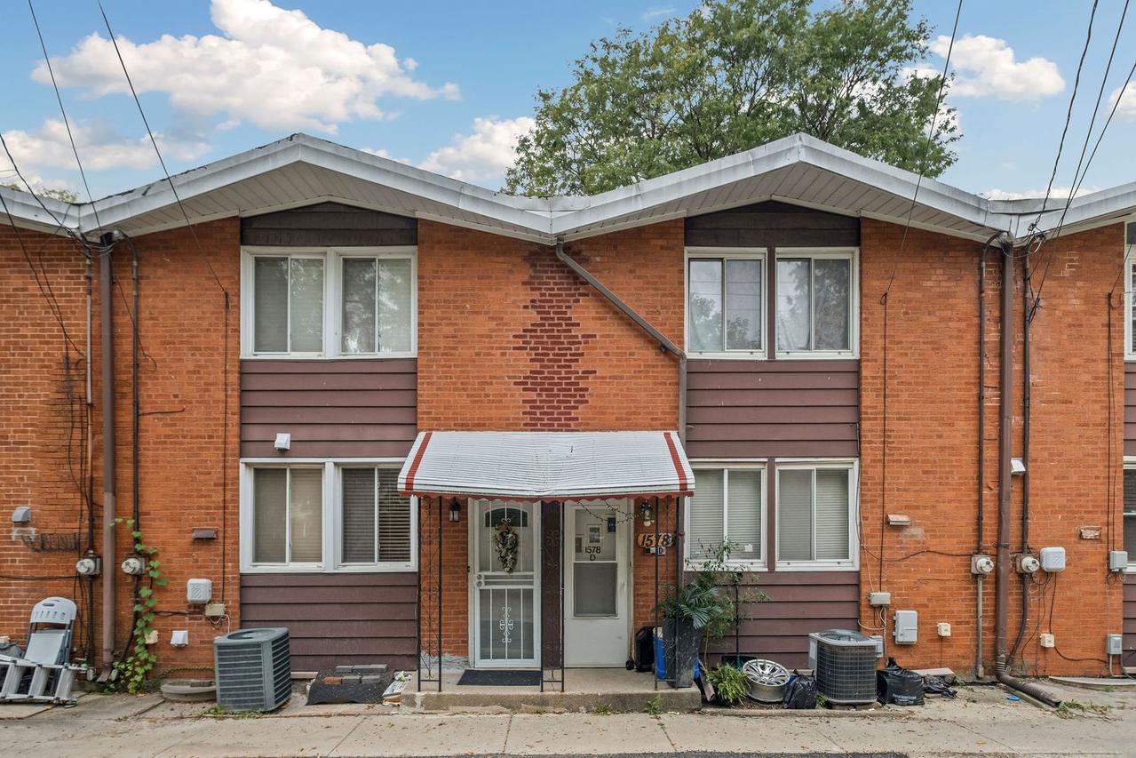 1578 Woodland Ave. #D, Des Plaines, IL 60016