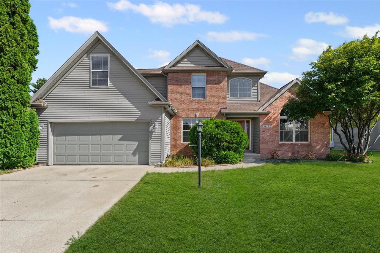 1012 Waters Edge Rd., Champaign, IL 61822