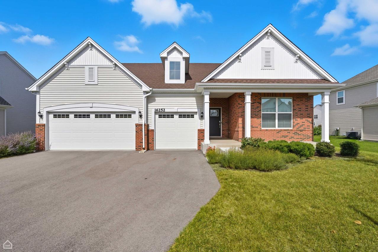 16252 S Longcommon Ln., Plainfield, IL 60586