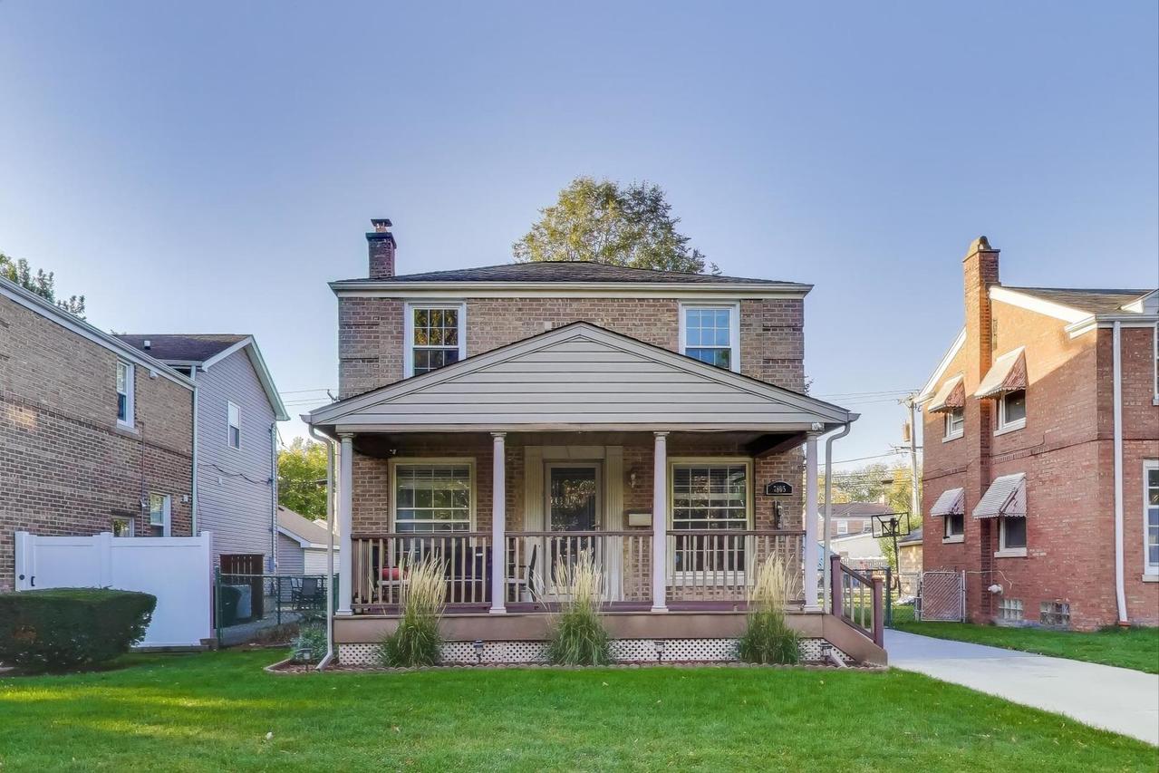 7805 W Farragut Ave., Chicago, IL 60656