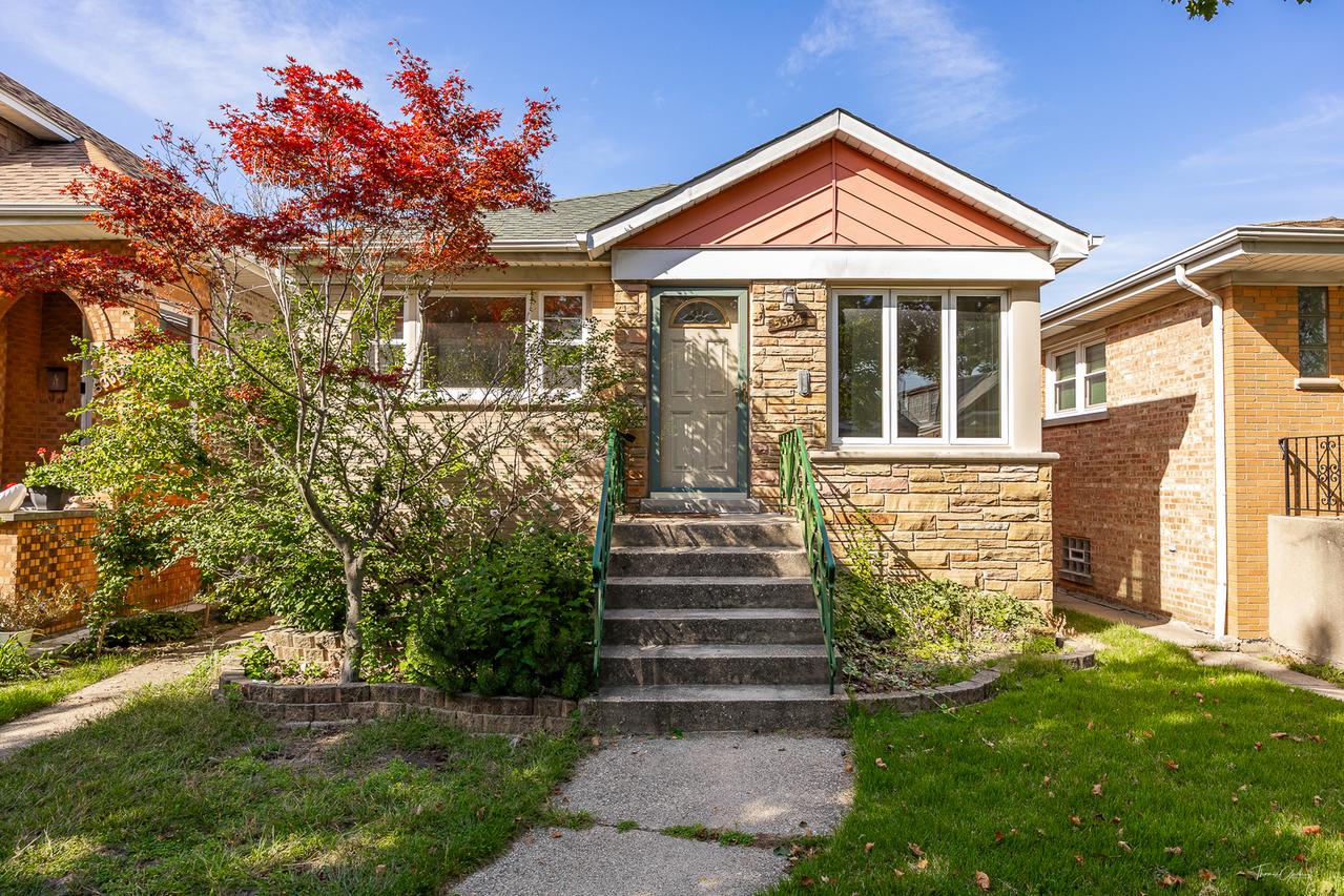 5334 N Melvina Ave., Chicago, IL 60630