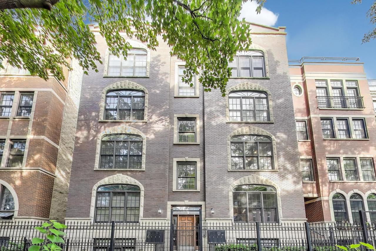 1523 N Cleveland Ave. #2S, Chicago, IL 60610