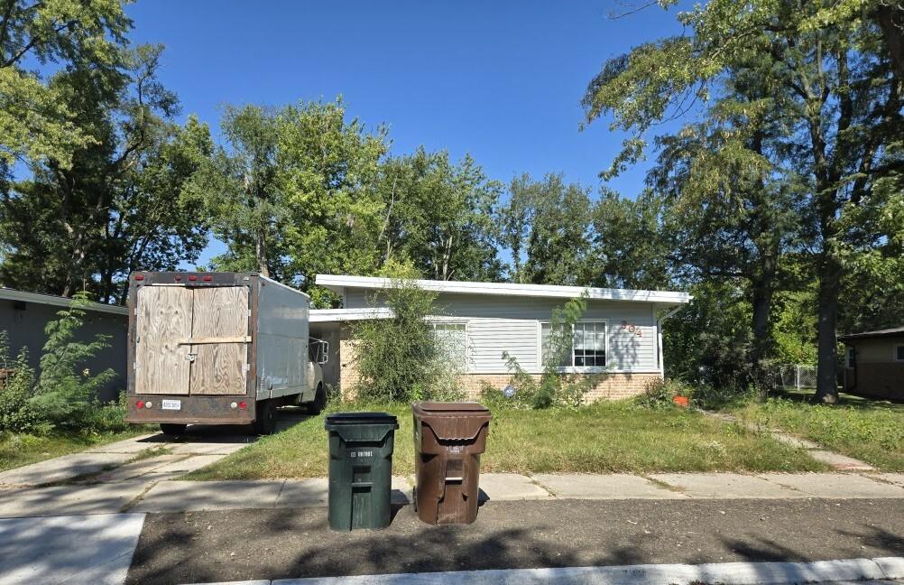 304 Somonauk St., Park Forest, IL 60466