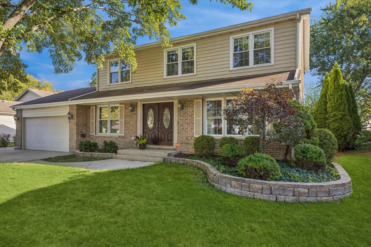 815 Pheasant Ridge Dr., Lake Zurich, IL 60047