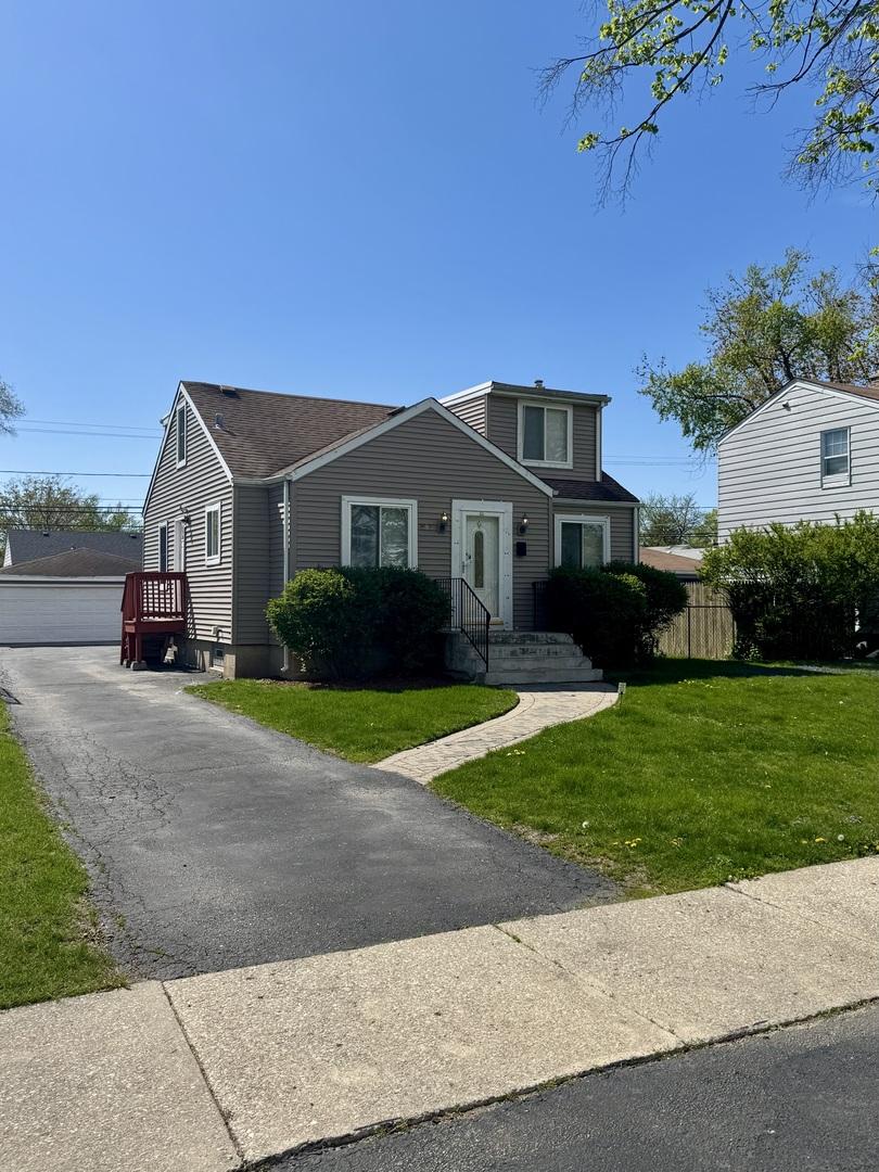 2432 S 13th Ave., Broadview, IL 60155