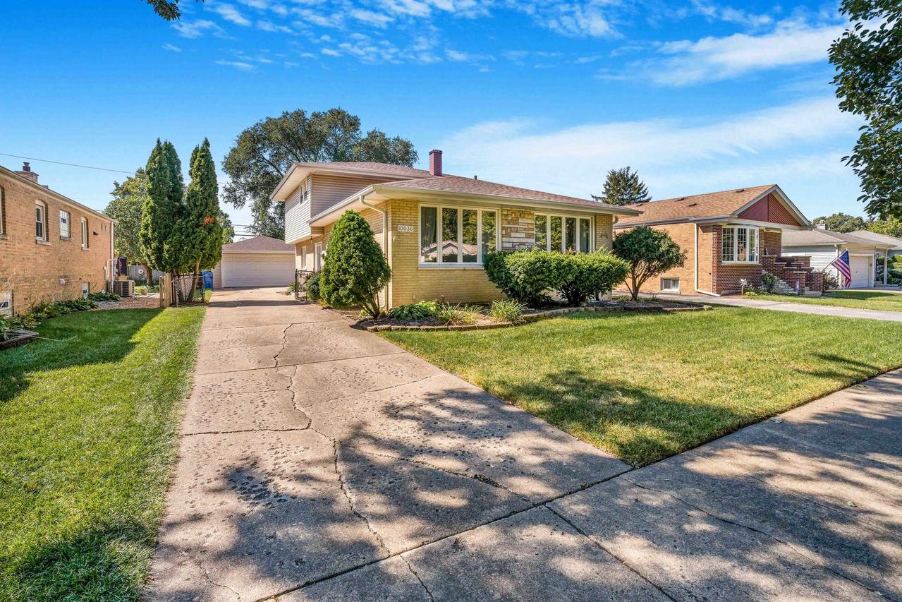 10036 S Kolin Ave., Oak Lawn, IL 60453