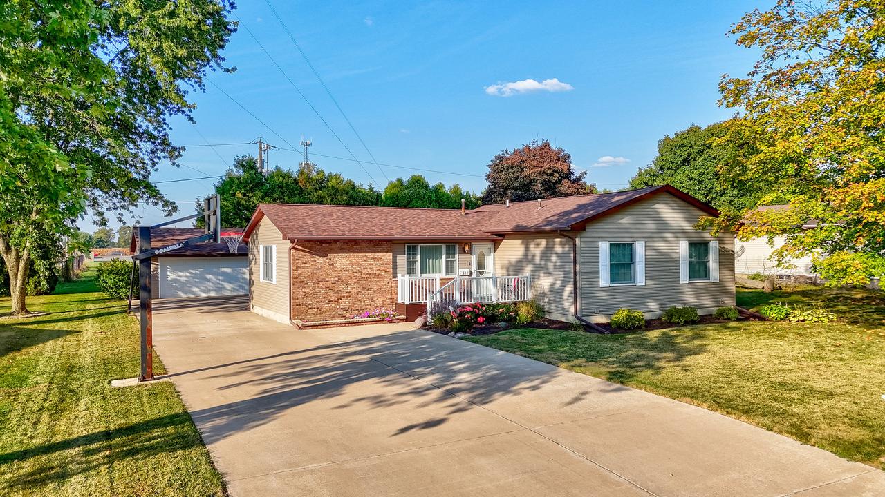 504 Elizabeth St., Streator, IL 61364