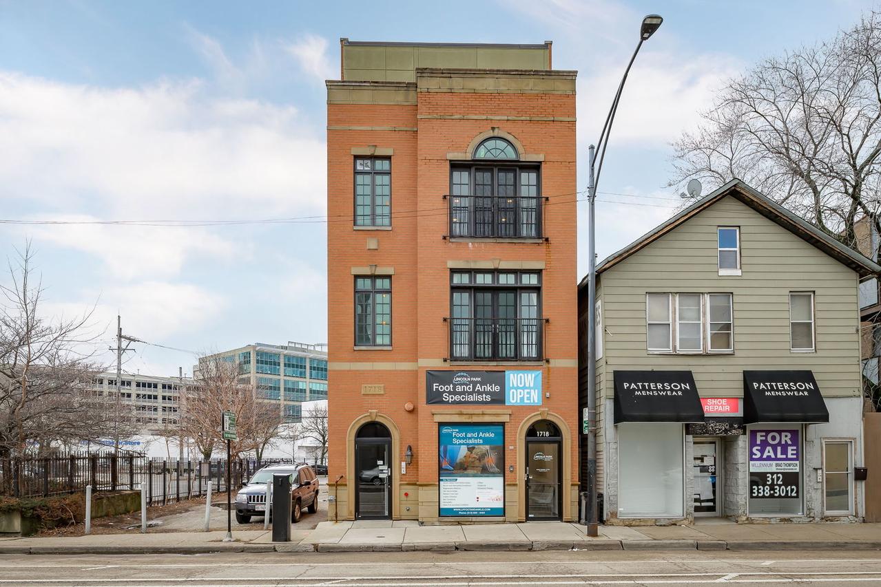 1718 N Clybourn Ave. #1, Chicago, IL 60614