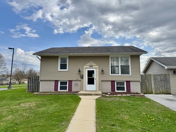 New Homes For Sale This Week That Attend Sauk Elementary School: October 3rd to October 9th