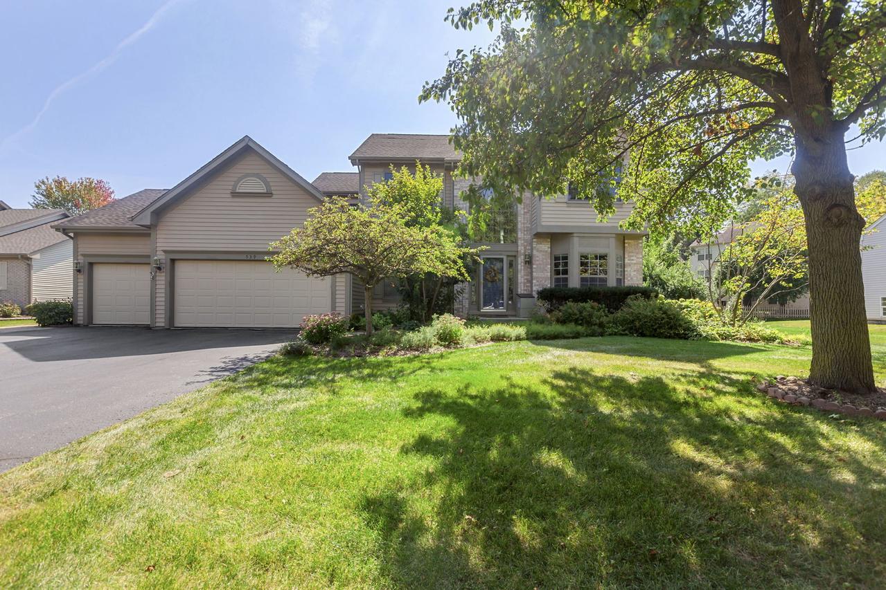539 Primrose Ln., Crystal Lake, IL 60014