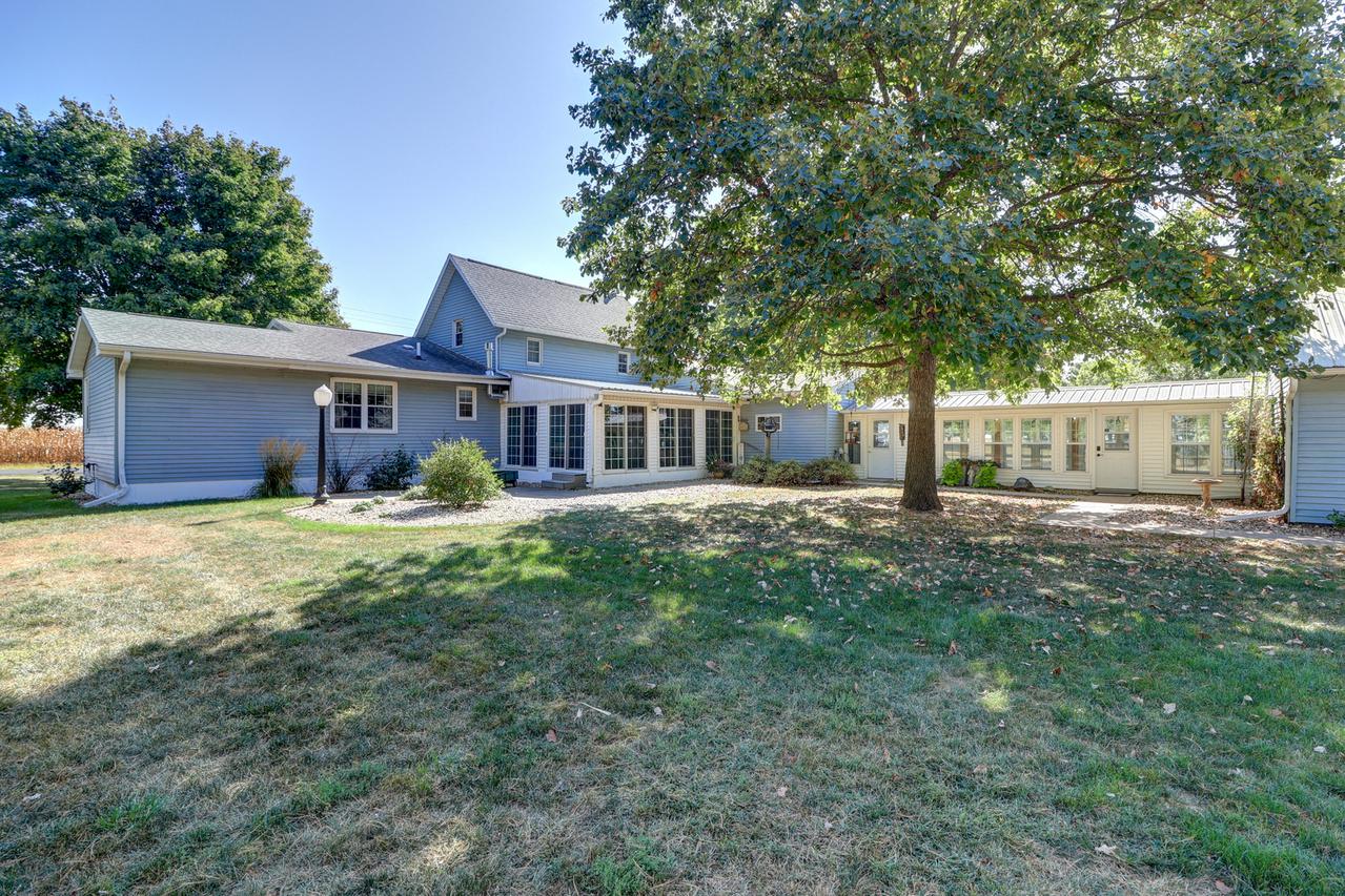 8449 Hickory Hills Rd., Rock Falls, IL 61071