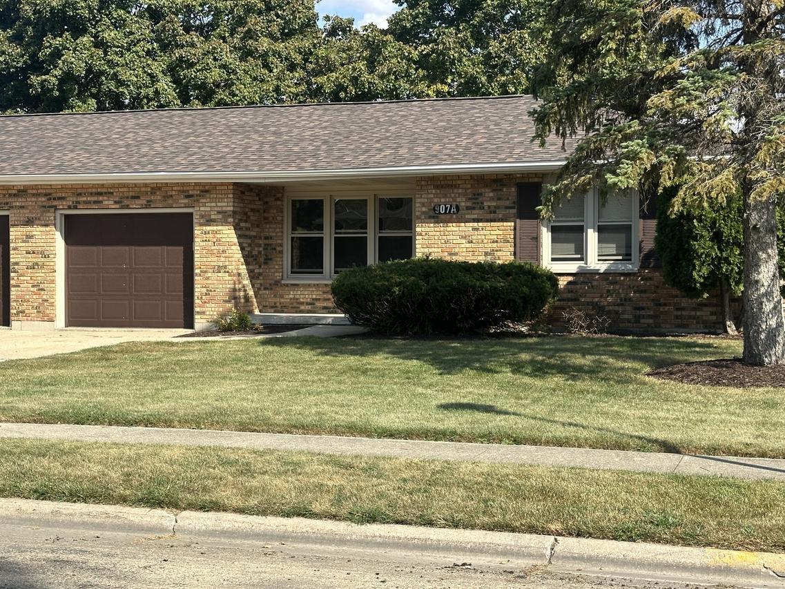 907A Carlisle Dr., Rochelle, IL 61068