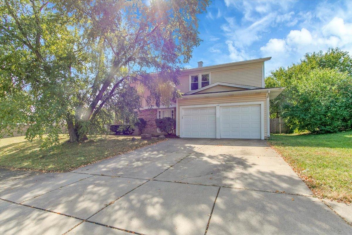 2509 Brook Ln., Aurora, IL 60504