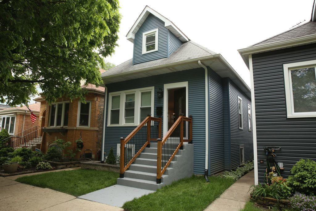 6243 W Byron St., Chicago, IL 60634