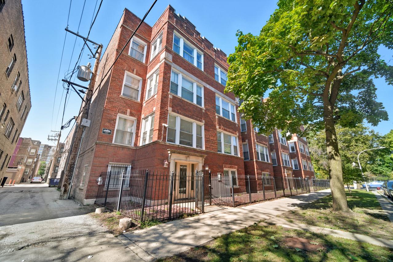 6712 S Ridgeland Ave. #3A, Chicago, IL 60649