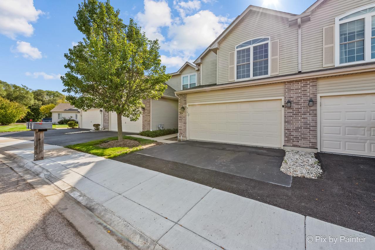 3131 Cypress Ct., Mchenry, IL 60051