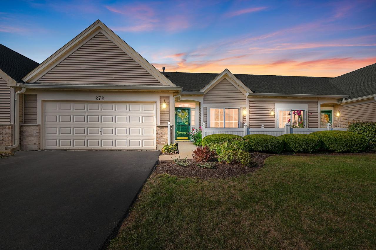 272 Enfield Ln., Grayslake, IL 60030