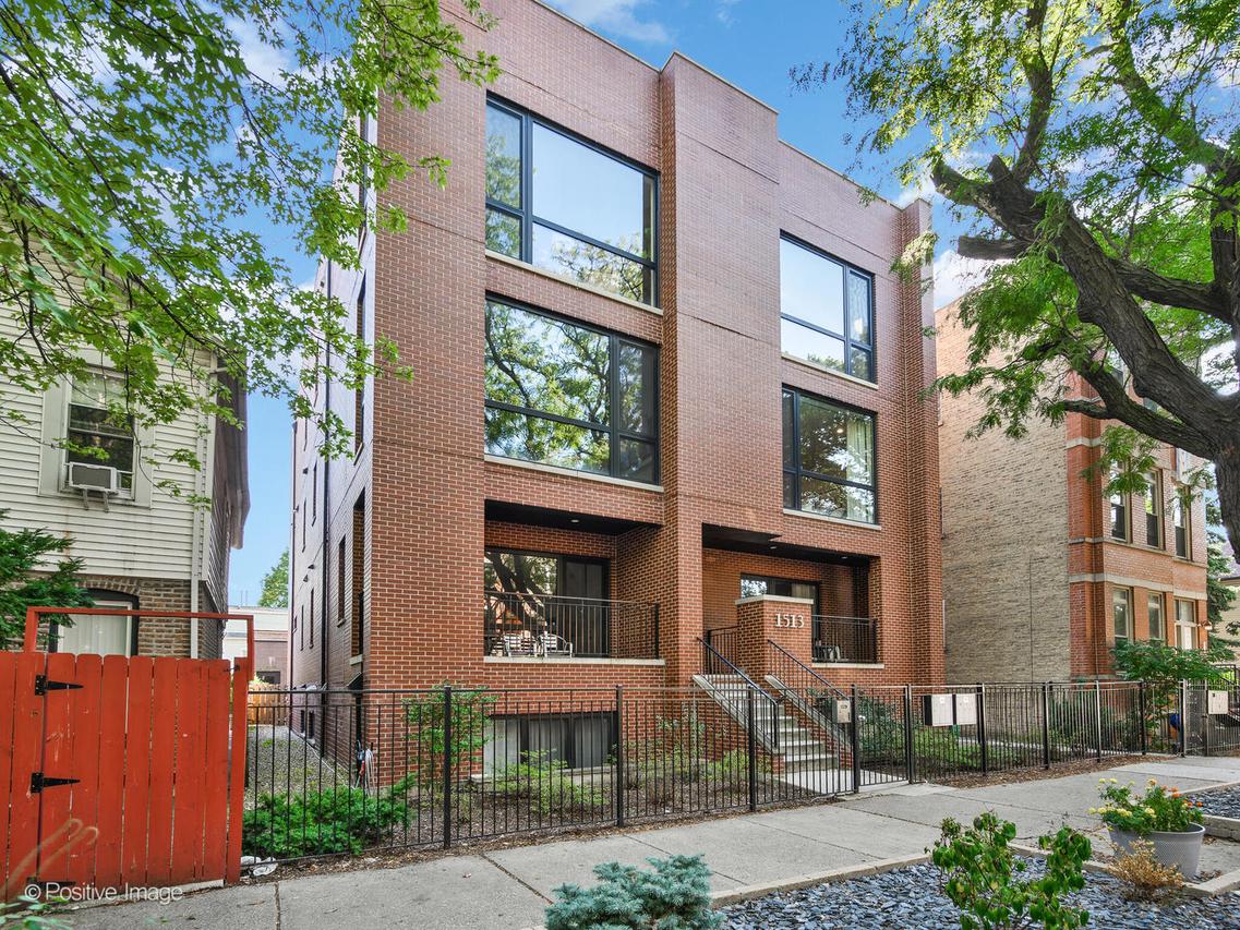 1513 W Ohio St. #2W, Chicago, IL 60642