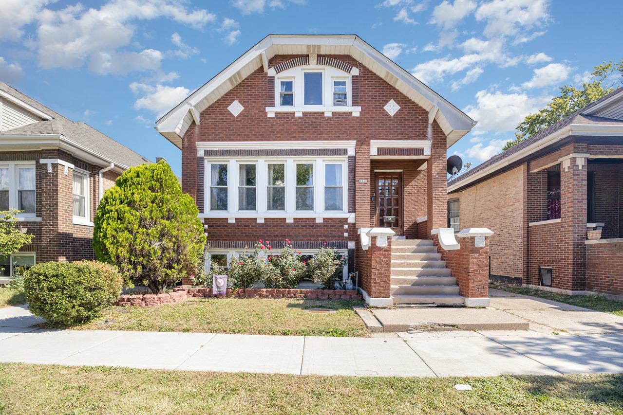 2343 Gunderson Ave., Berwyn, IL 60402