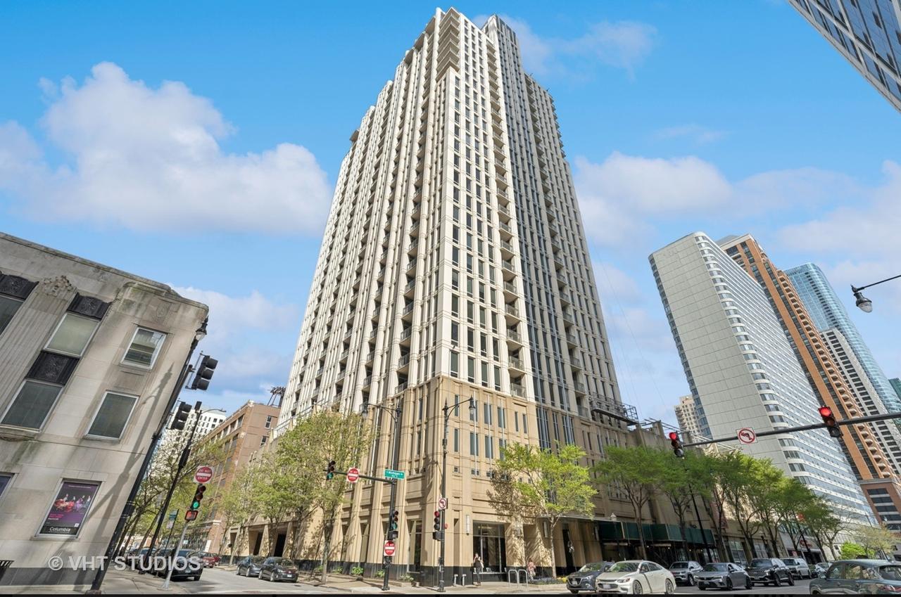1250 S Michigan Ave. #1400, Chicago, IL 60605