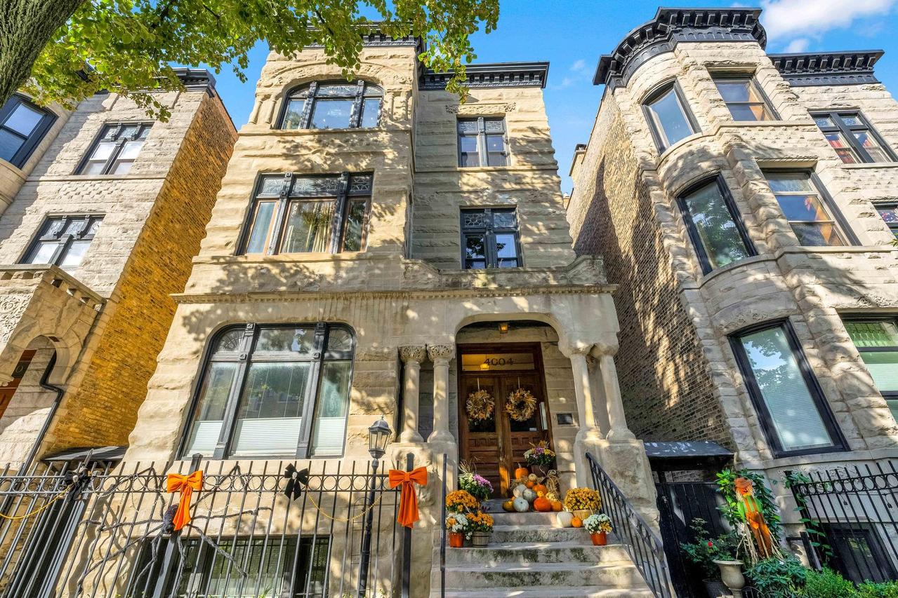 4004 N Clarendon Ave. #3, Chicago, IL 60613