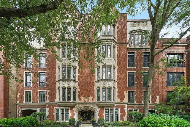 500 W Barry Ave. #2E, Chicago, IL 60657