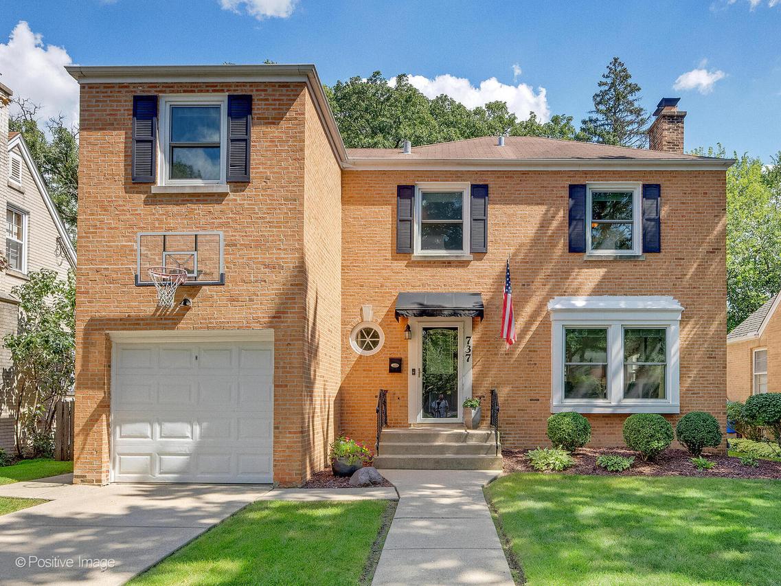 737 N Spring Ave., La Grange Park, IL 60526