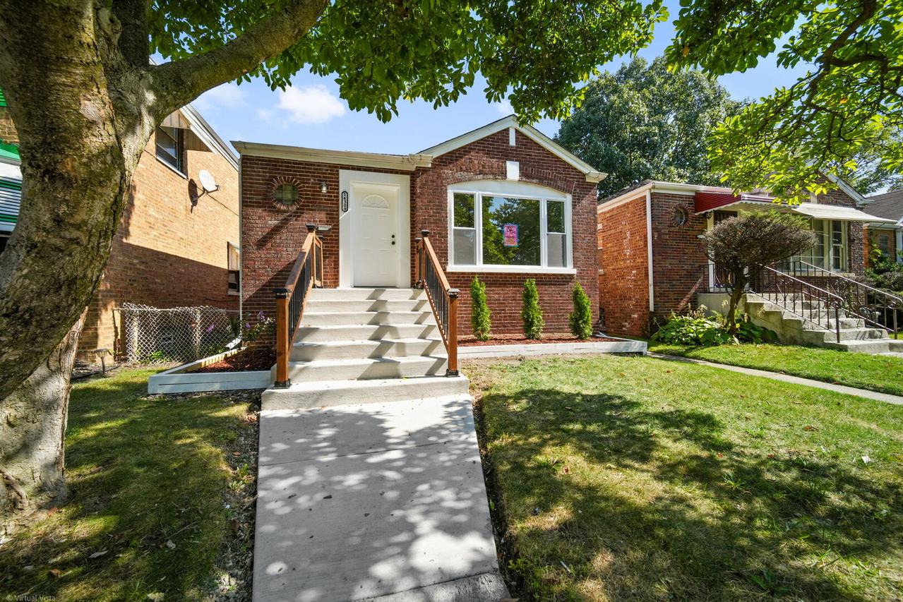 14309 S Wabash Ave., Riverdale, IL 60827