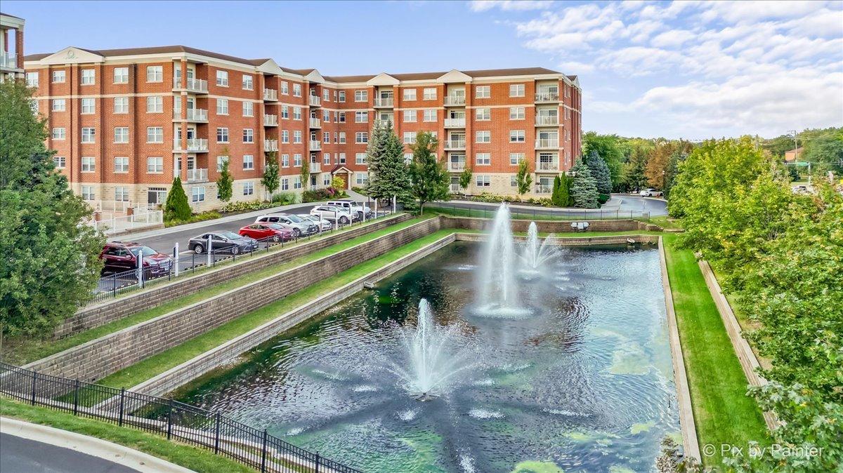 1 Itasca Pl. #107, Itasca, IL 60143