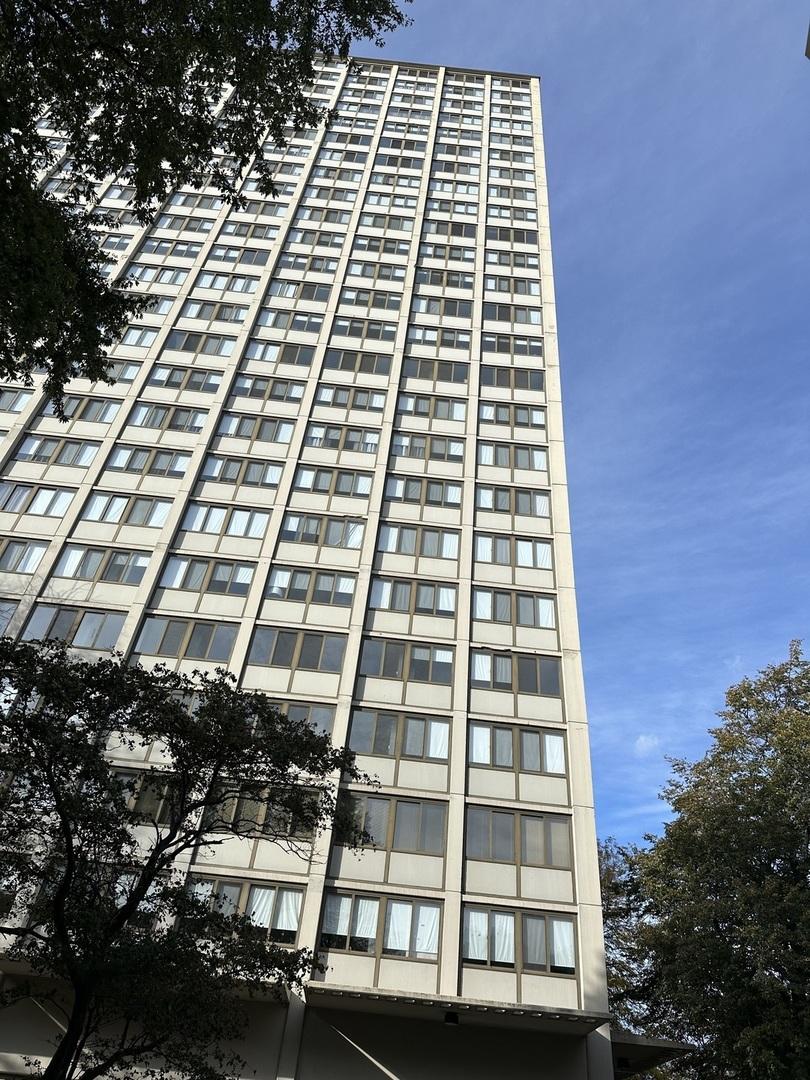 4850 S Lake Park Ave. #702B, Chicago, IL 60615