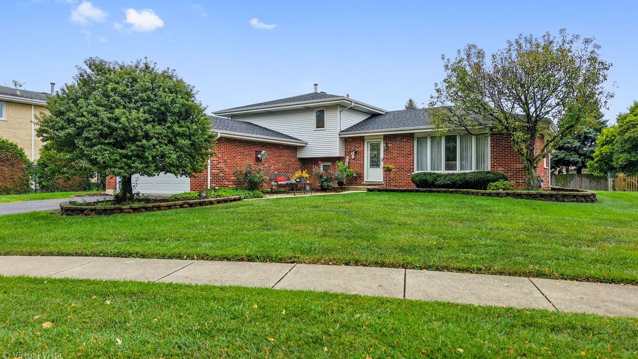 7405 W 157th St., Orland Park, IL 60462