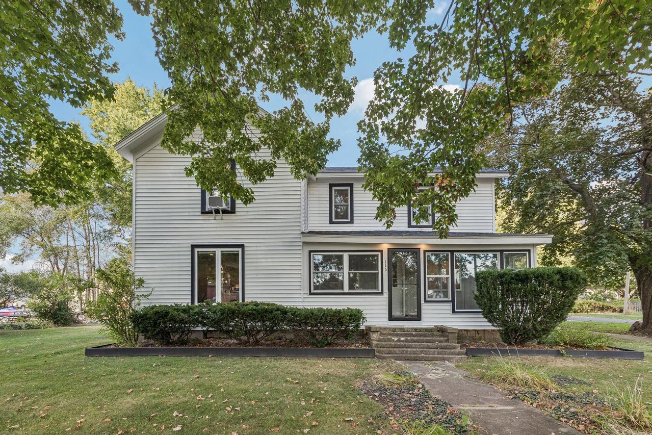 115 State St., Maple Park, IL 60151