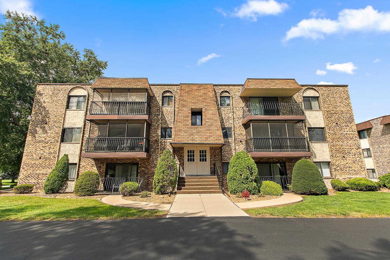 4959 134th Pl. #2C, Crestwood, IL 60418